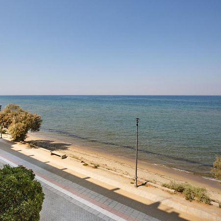 Metaxa Seafront Apartment Peraía Dış mekan fotoğraf
