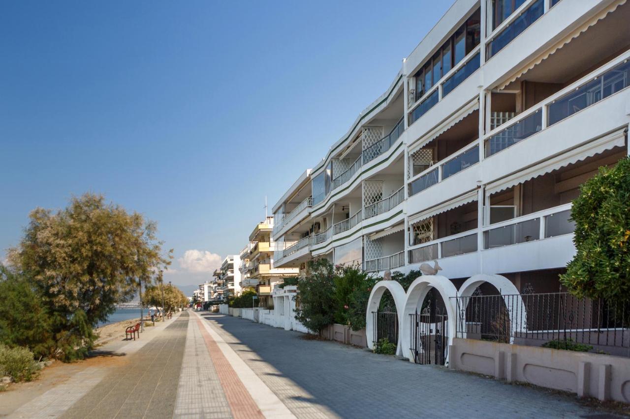 Metaxa Seafront Apartment Peraía Dış mekan fotoğraf
