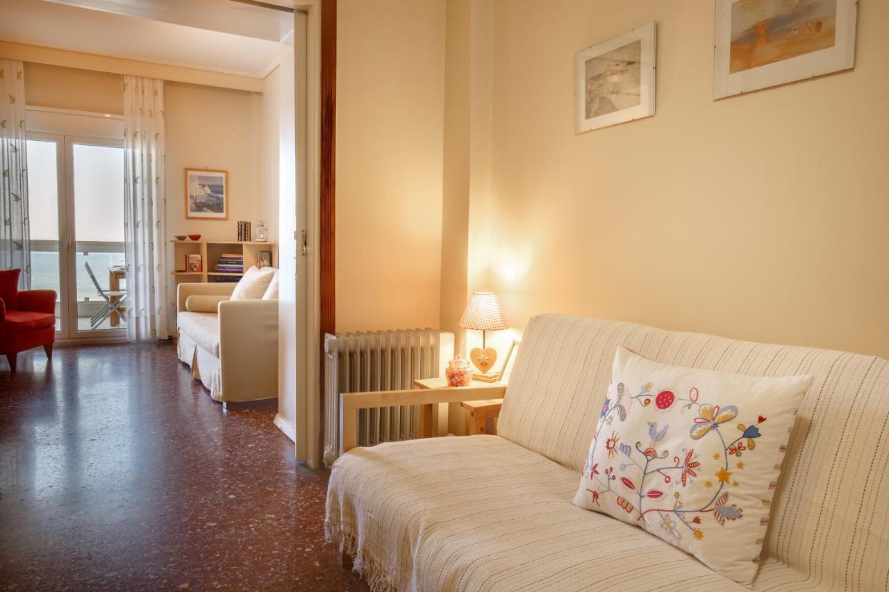 Metaxa Seafront Apartment Peraía Dış mekan fotoğraf