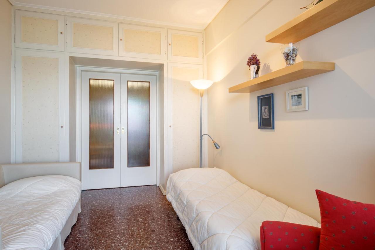 Metaxa Seafront Apartment Peraía Dış mekan fotoğraf